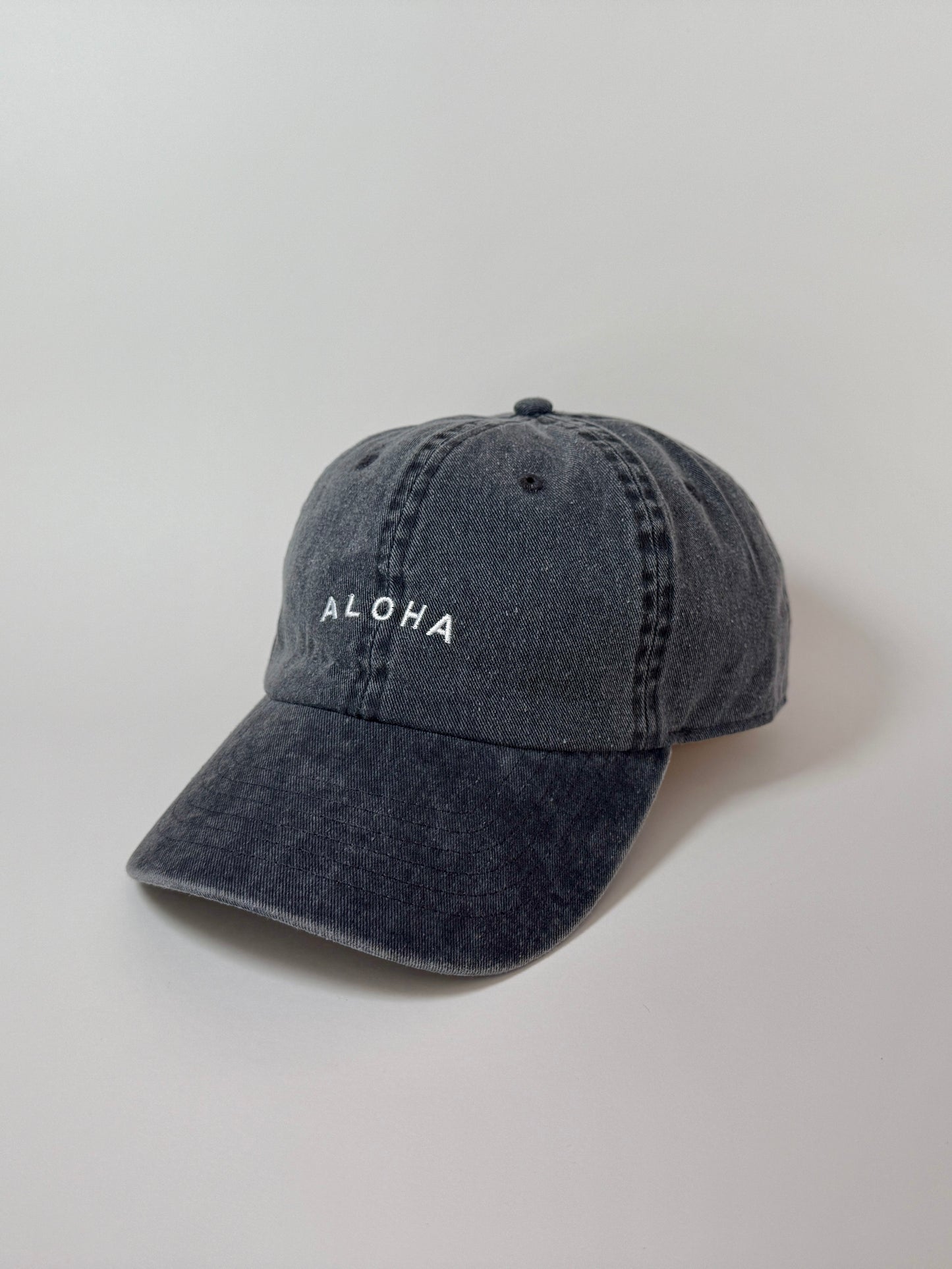 DAD CAP CHARCOAL ALOHA
