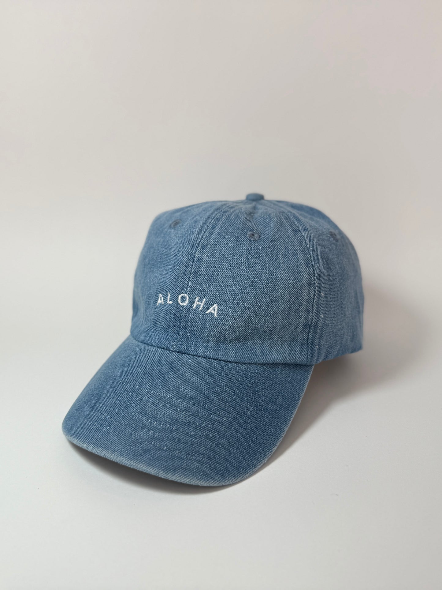 DAD CAP LIGHT BLUE ALOHA